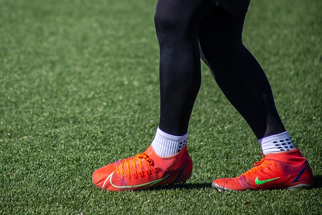 并指挥队员 并指挥队员